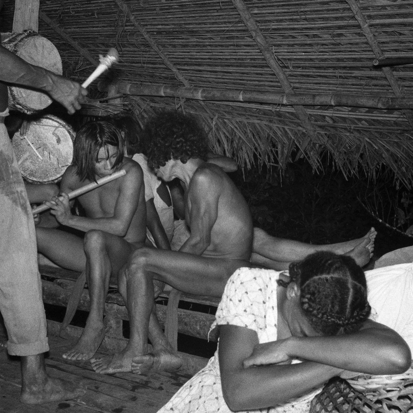 Chocó flute and drum music with rattle
