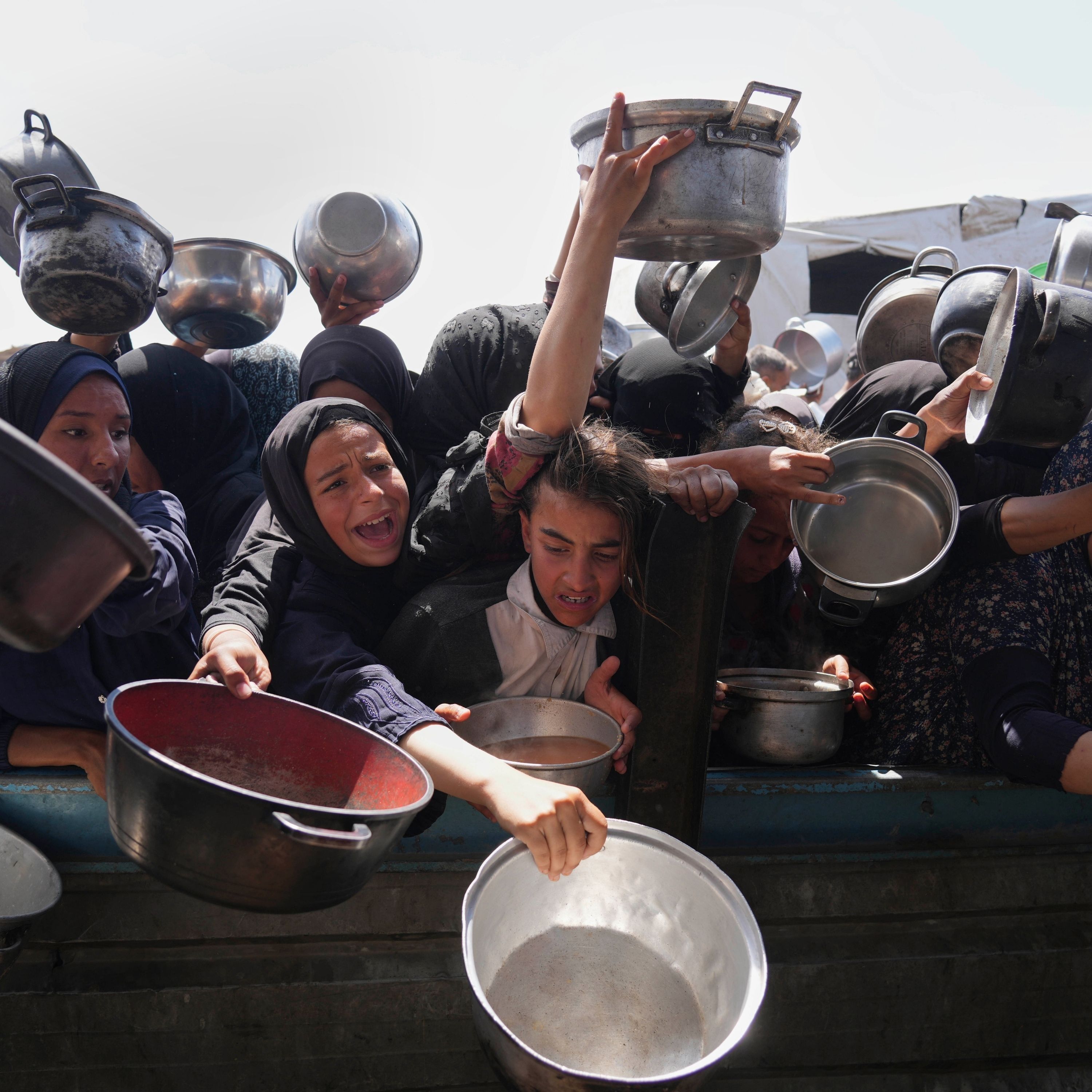 Netanyahu Threatens to Escalate War In Gaza