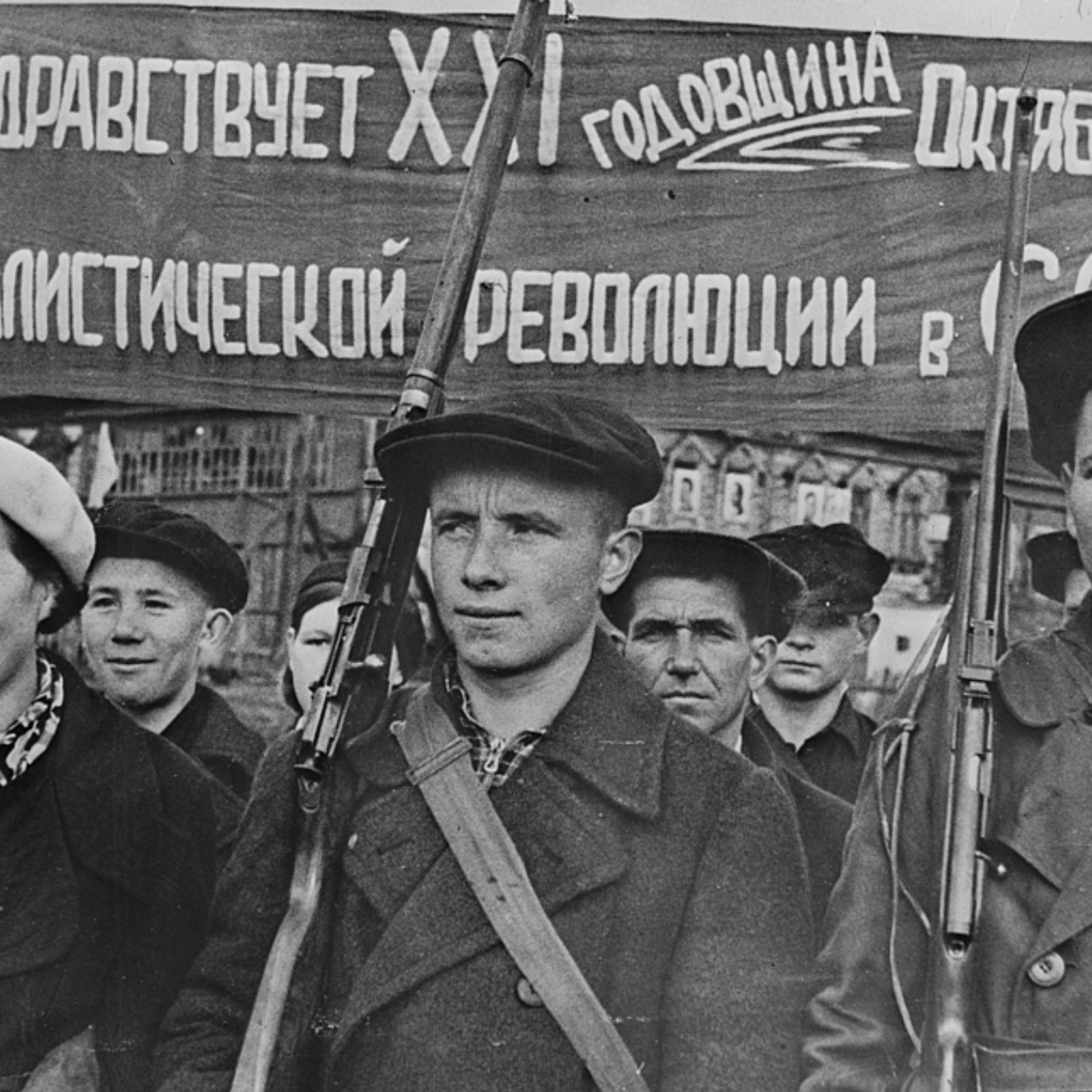 S8 Ep417: PREVIEW FOR LATER TODAY Guest: Michael Bernstam. Bernstam explains the fragile Russian economy sinking with the price Russia gets for oil, detailing how declining energy revenues threaten Moscow's fiscal stability.
