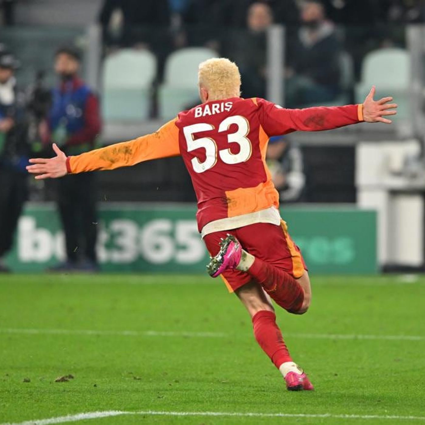 Galatasaray see off Juventus in extra time, as last-gasp penalty completes Atalanta comeback