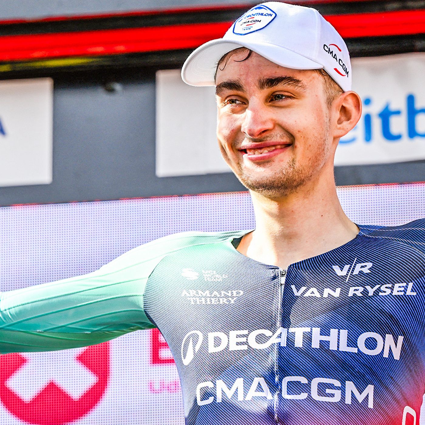 695: Teenager Paul Seixas IS Racing The Tour de France, But Is It A Good Idea? | GCN Show Ep. 695 episode artwork