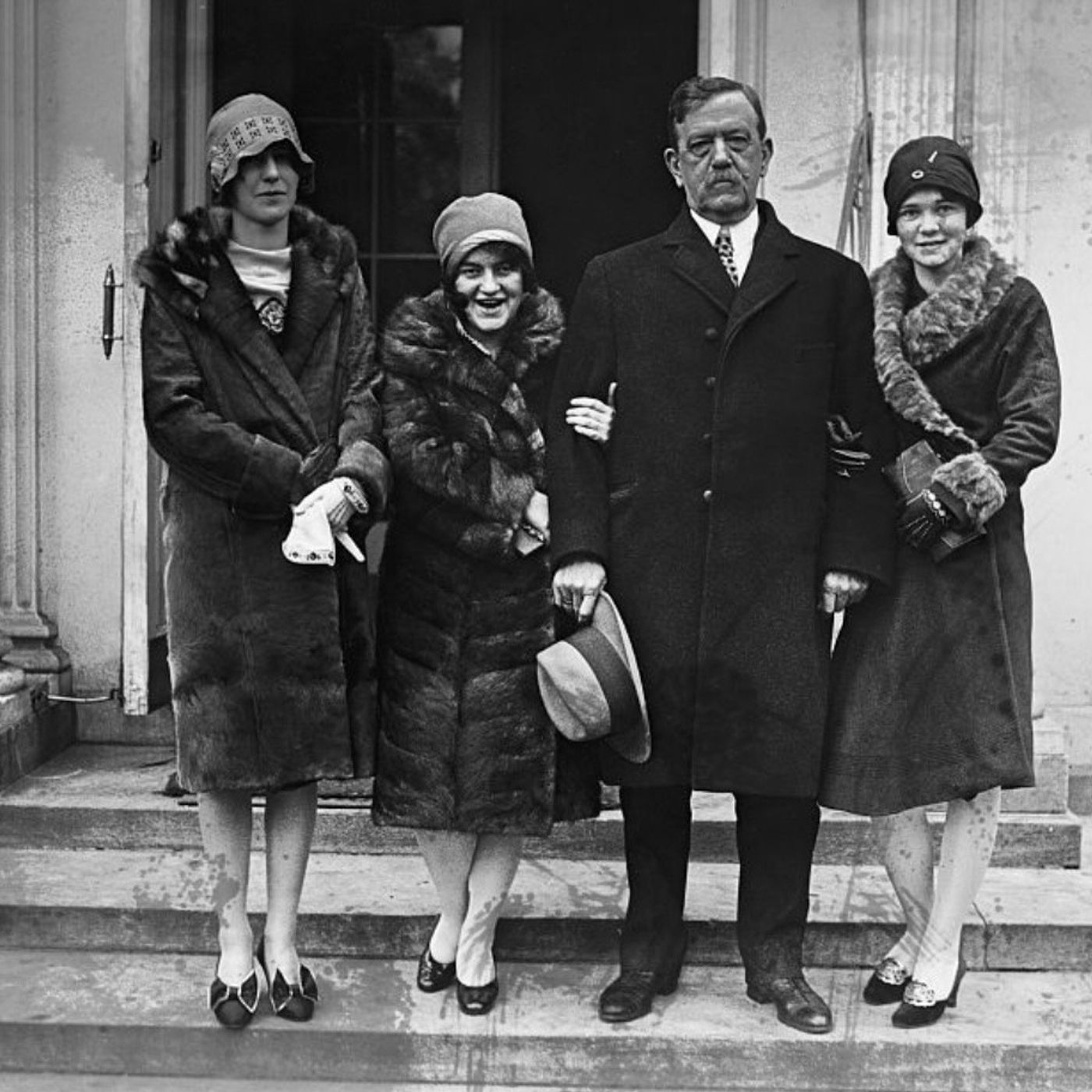 S8 Ep873: STREAMING THE MAKING OF THE JOHN BATCHELOR SHOW, FEATURING LAANCE GATLING AND JIM MC TAGUE, 5-14-26. 1920 SENATOR SMITH AND FAMILY, S8 Ep873: STREAMING THE MAKING OF THE JOHN BATCHELOR SHOW, FEATURING LAANCE GATLING AND JIM MC TAGUE, 5-14-26. 1920 SENATOR SMITH AND FAMILY,
