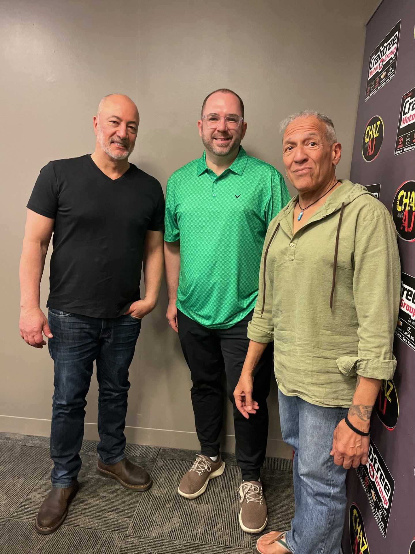 Monday, May 18: Good Karma, Yankees Choke Away a Win, Kinks and Cockfighting episode artwork