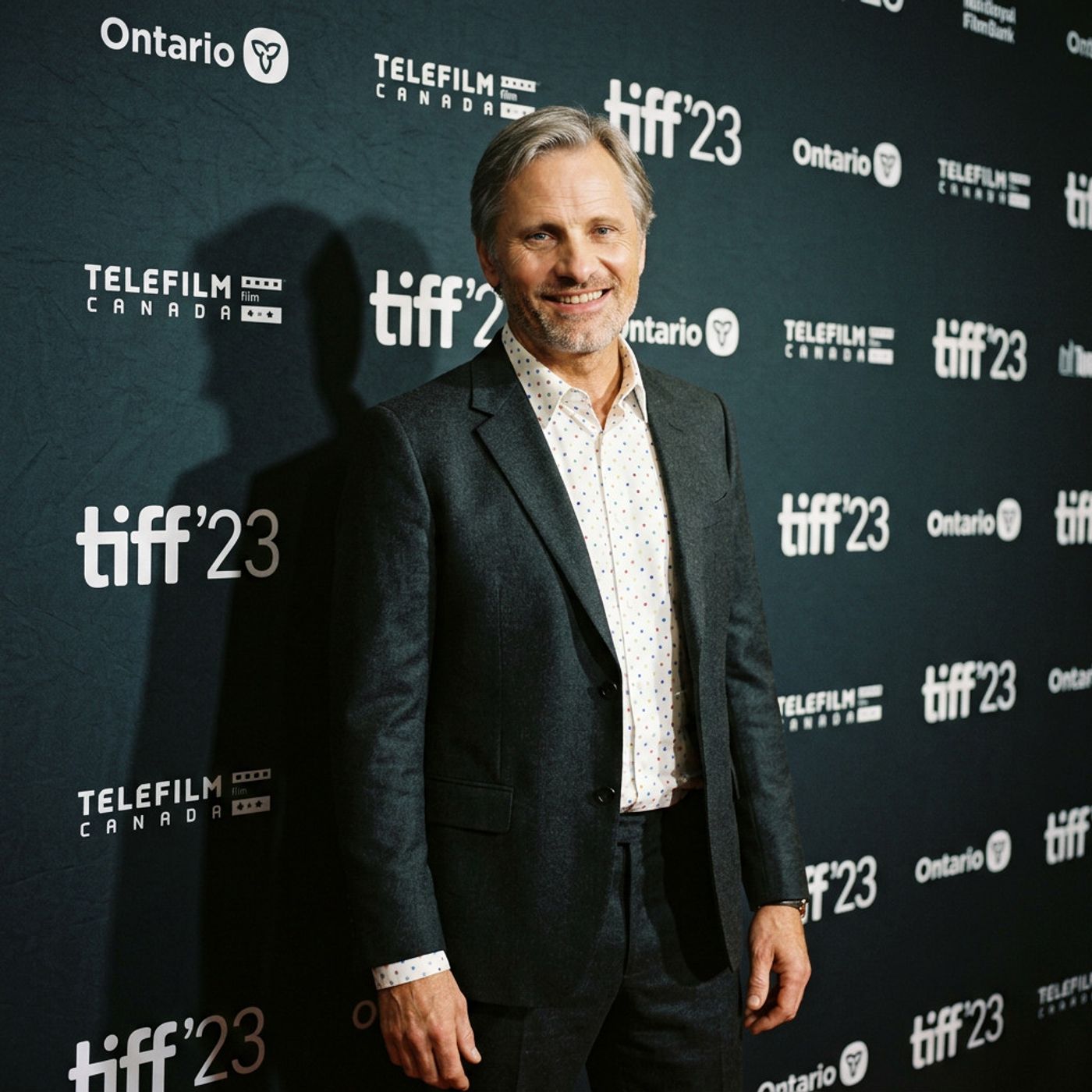 685: Podcast IA - Así fue como Viggo Mortensen protegió a miles de trabajadores en “El Señor de los Anillos” sin que nadie supiera episode artwork