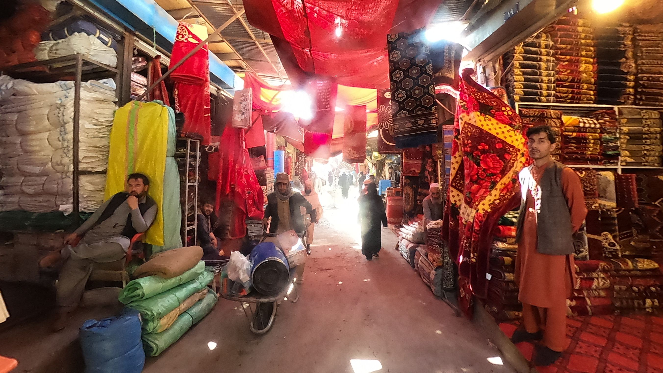 Ka Faroshi carpet store, Kabul