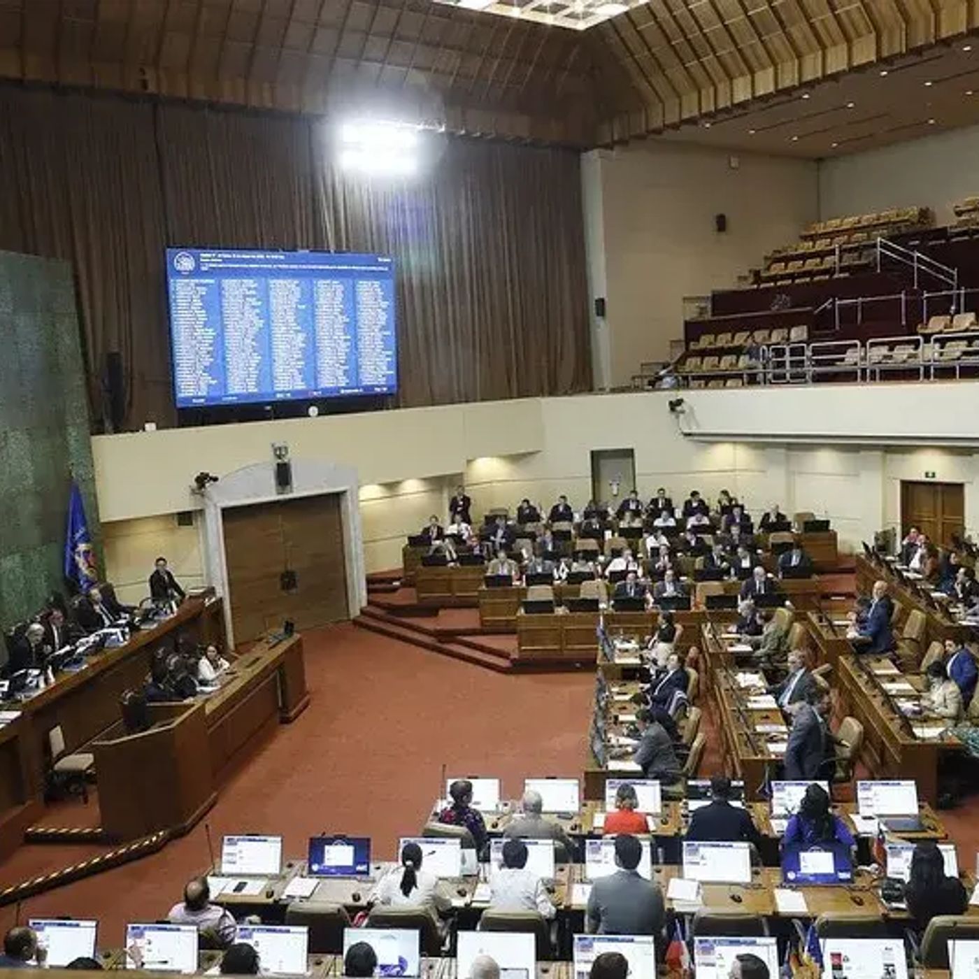 Postura de la DC ante la reforma tributaria y seguridad
