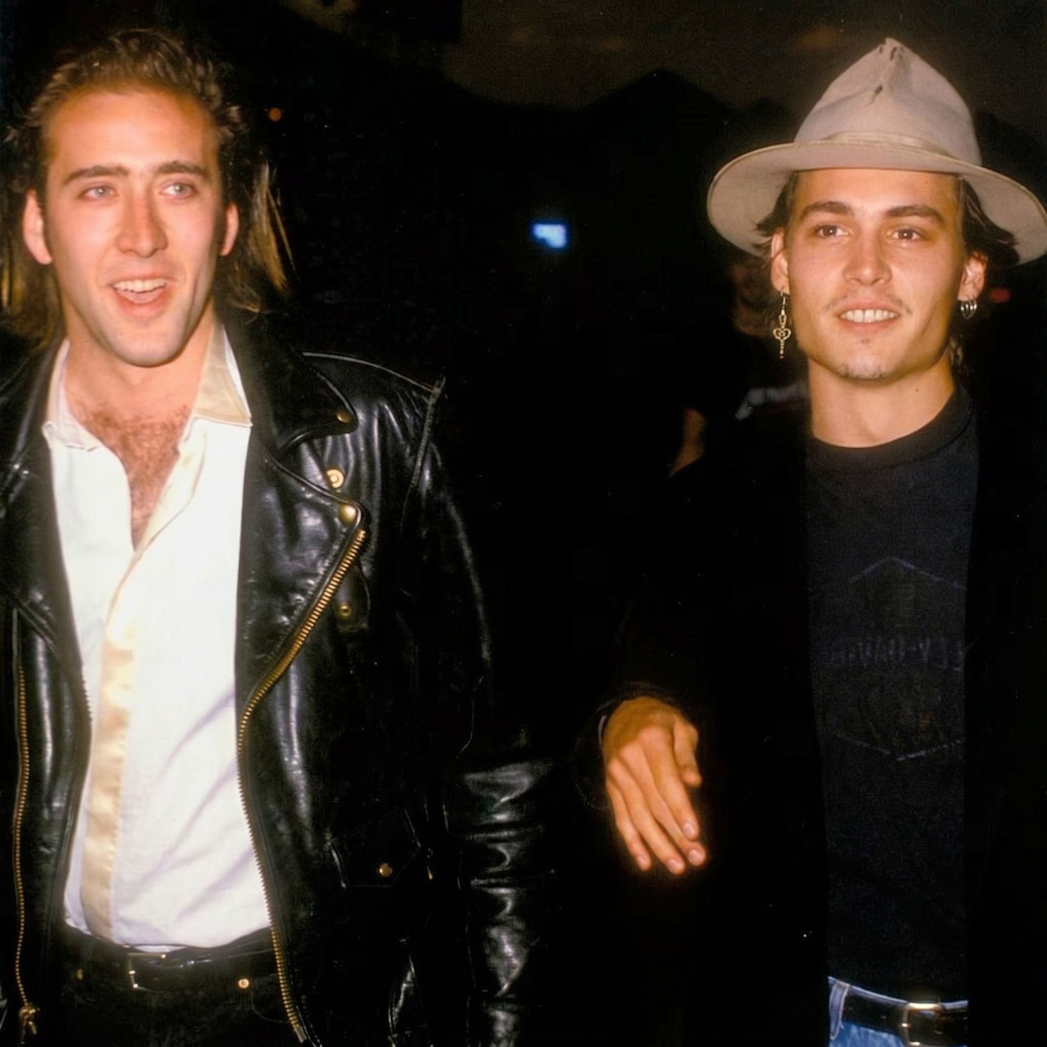729: Podcast IA - De la supervivencia al estrellato: la historia desconocida entre Johnny Depp y Nicolas Cage episode artwork