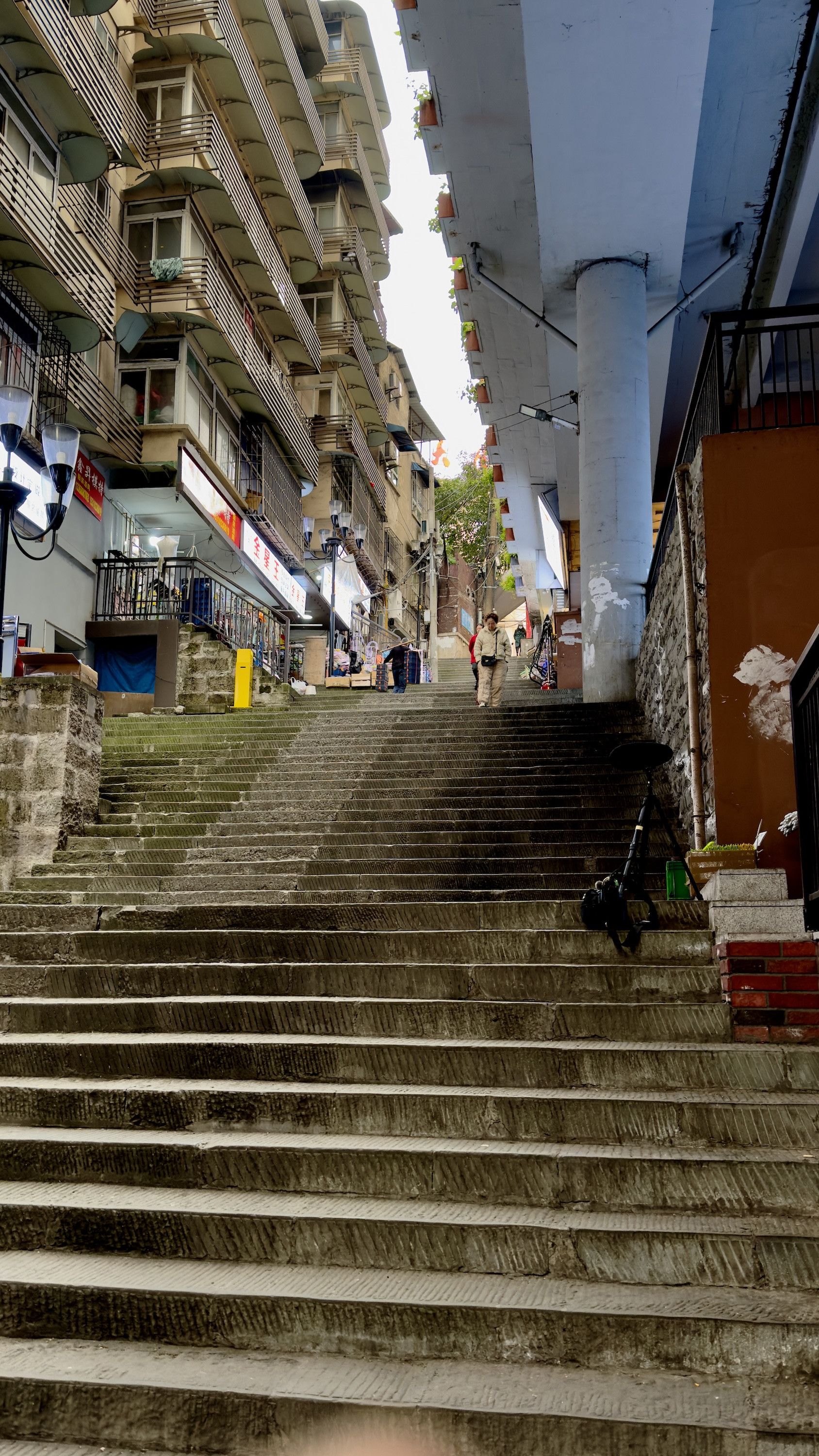 The long ladder steps of the Bangbang