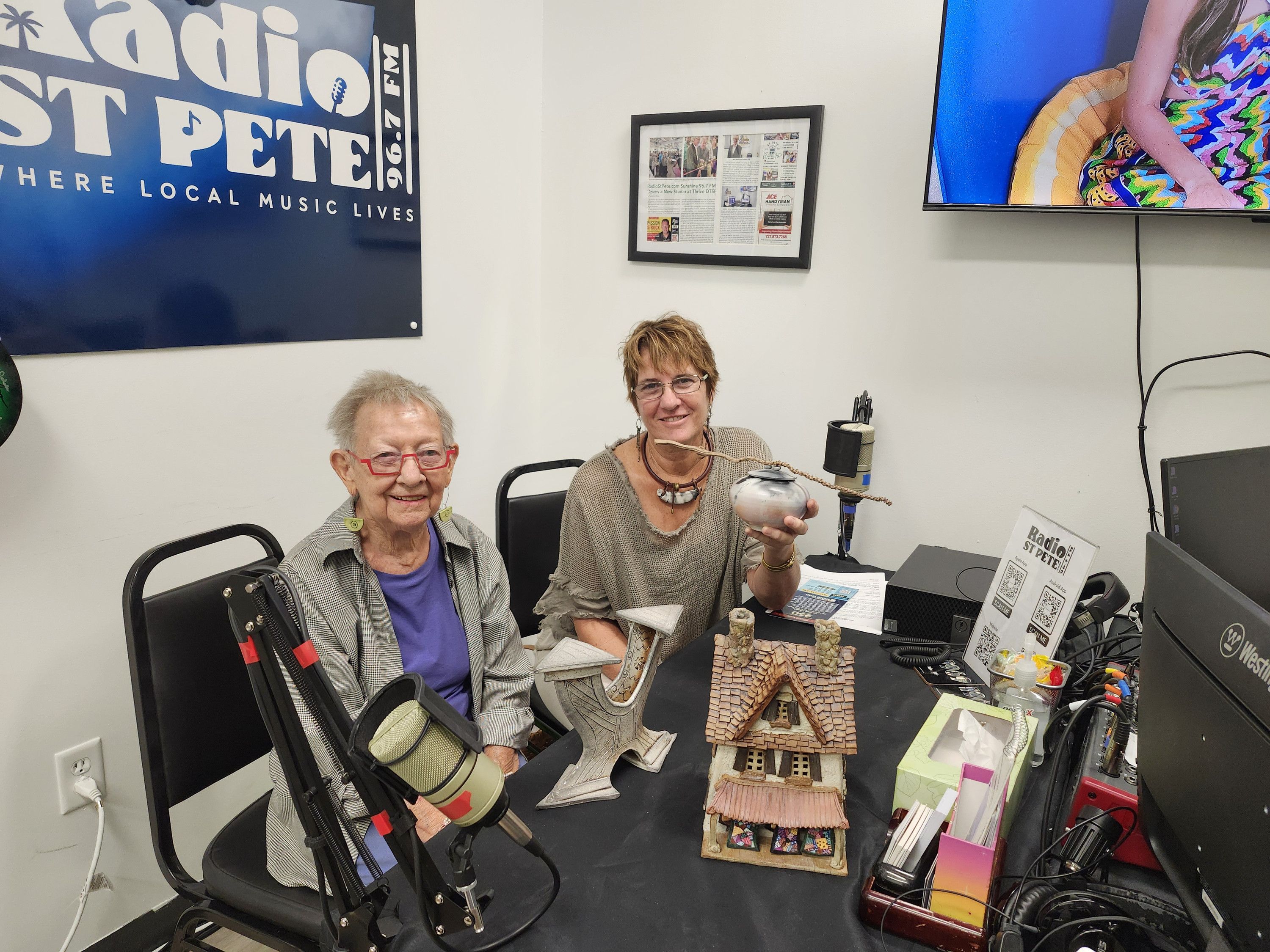 S2 Ep2180: ART & INSPIRATION Brenda McMahon & Jan Richardson: Ceramic Pottery Trends episode artwork