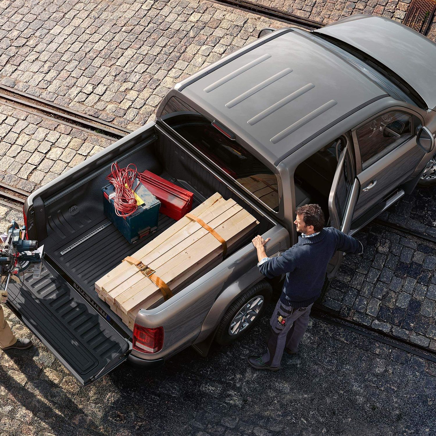 DAILY: VW Electric Amarok, MG Go! Small EV and Tesla Opens Public Megacharger | 22 Jul 2026 episode artwork