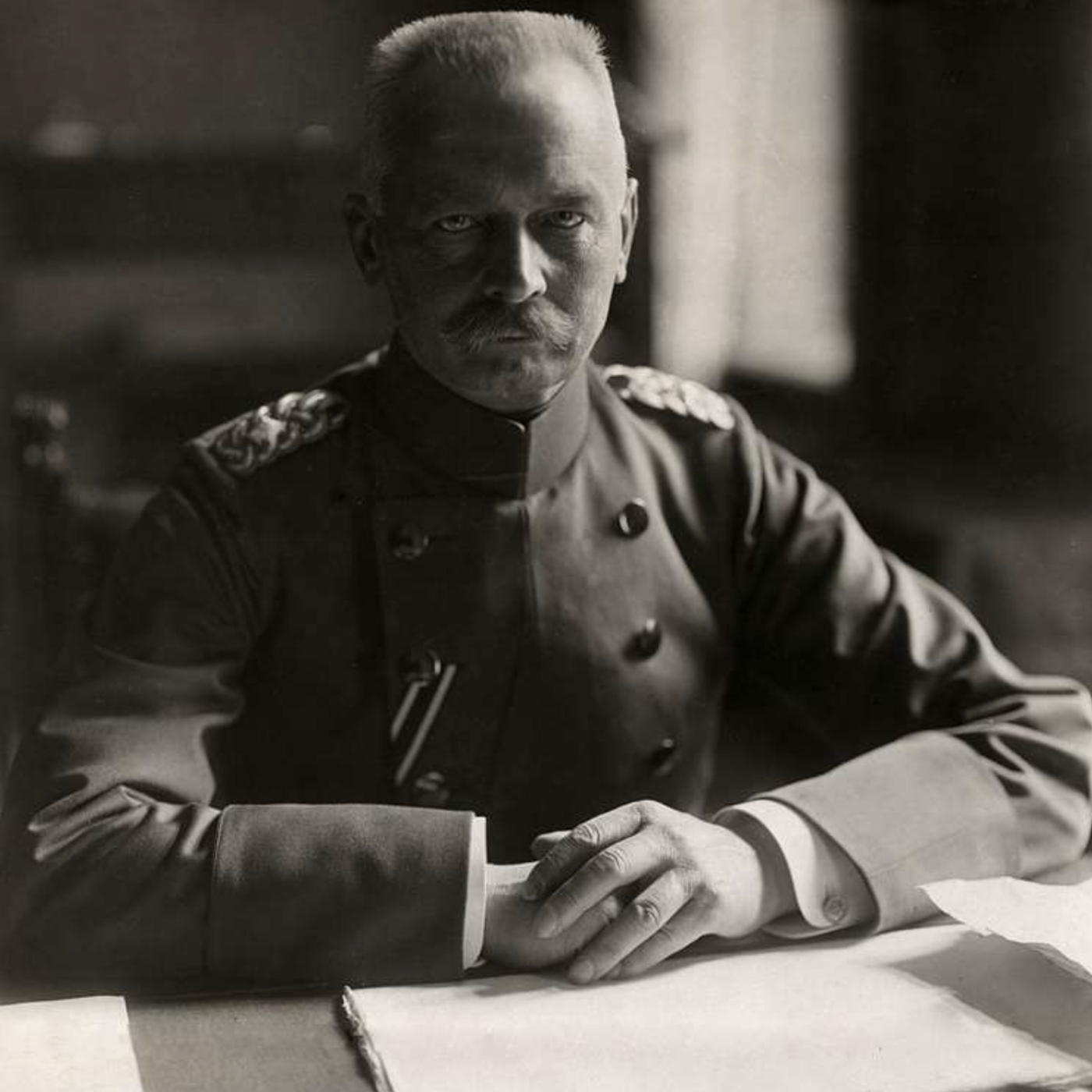 S8 Ep1164: Nick Lloyd continues: by late 1915, commanders on both sides realized that the trench deadlock could not be easily shattered through traditional maneuvers. During the Second Battle of Champagne, the French and Germans engaged in a constant evolution of de