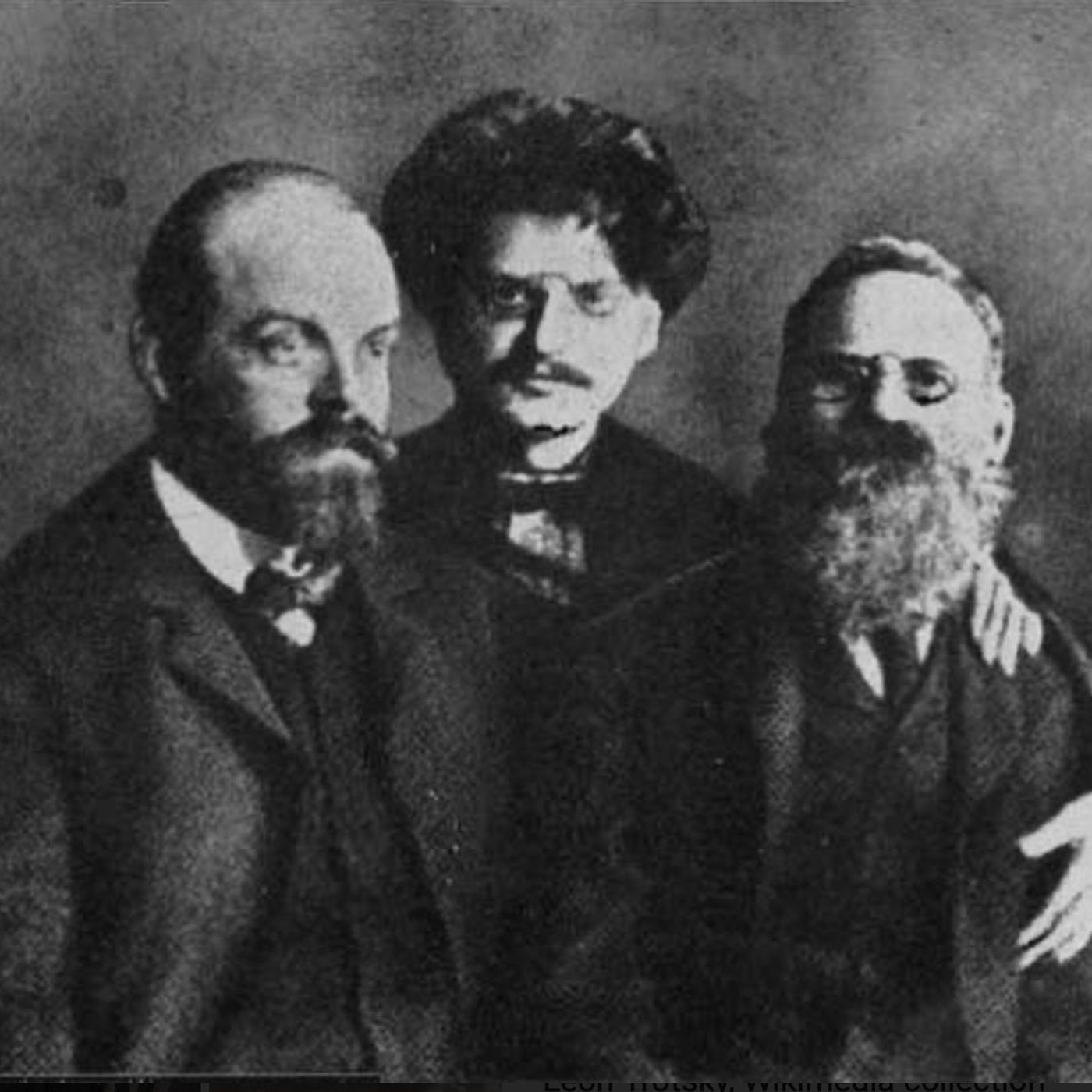 S8 Ep1167: Alan Philps tells of Nadia, a translator at the Metropol Hotel who became a "secret dissident" after losing faith in Stalinism during the purges. She trusted Australian journalist Godfrey Blunden, believing him to be more reliable than "snobbish" British