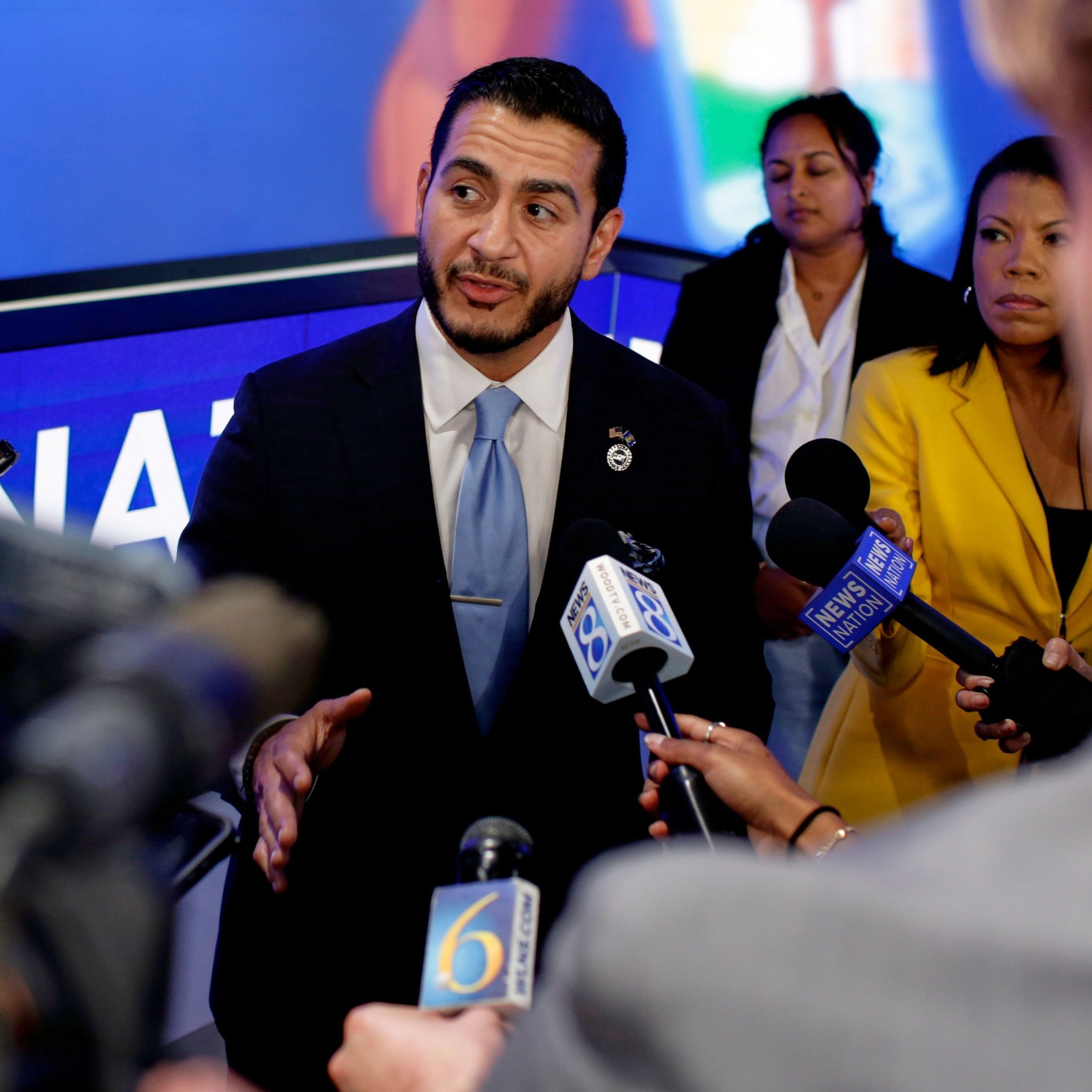 The Panic Over Progressive Dems