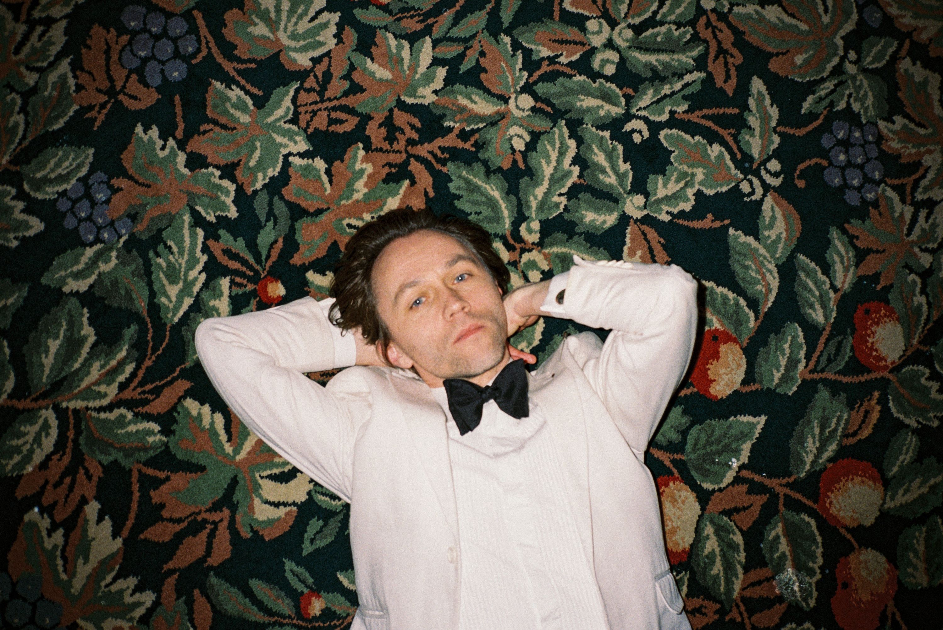 16: Episode Fifteen; Sondre Lerche