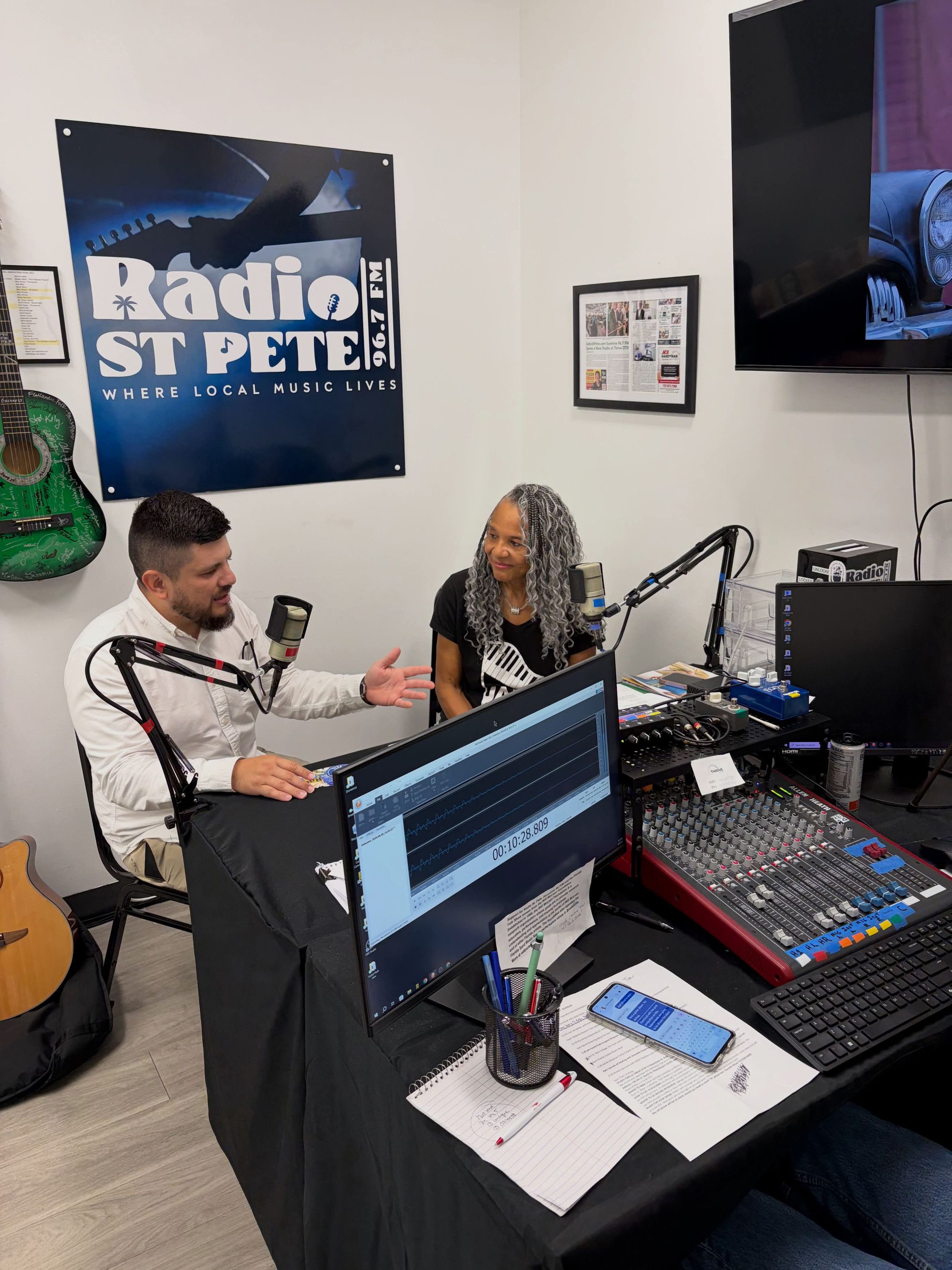 S2 Ep2290: SOUNDS of HEALING Alvinette Downing: Guitars Galore @ 7C 8/29@4pm episode artwork