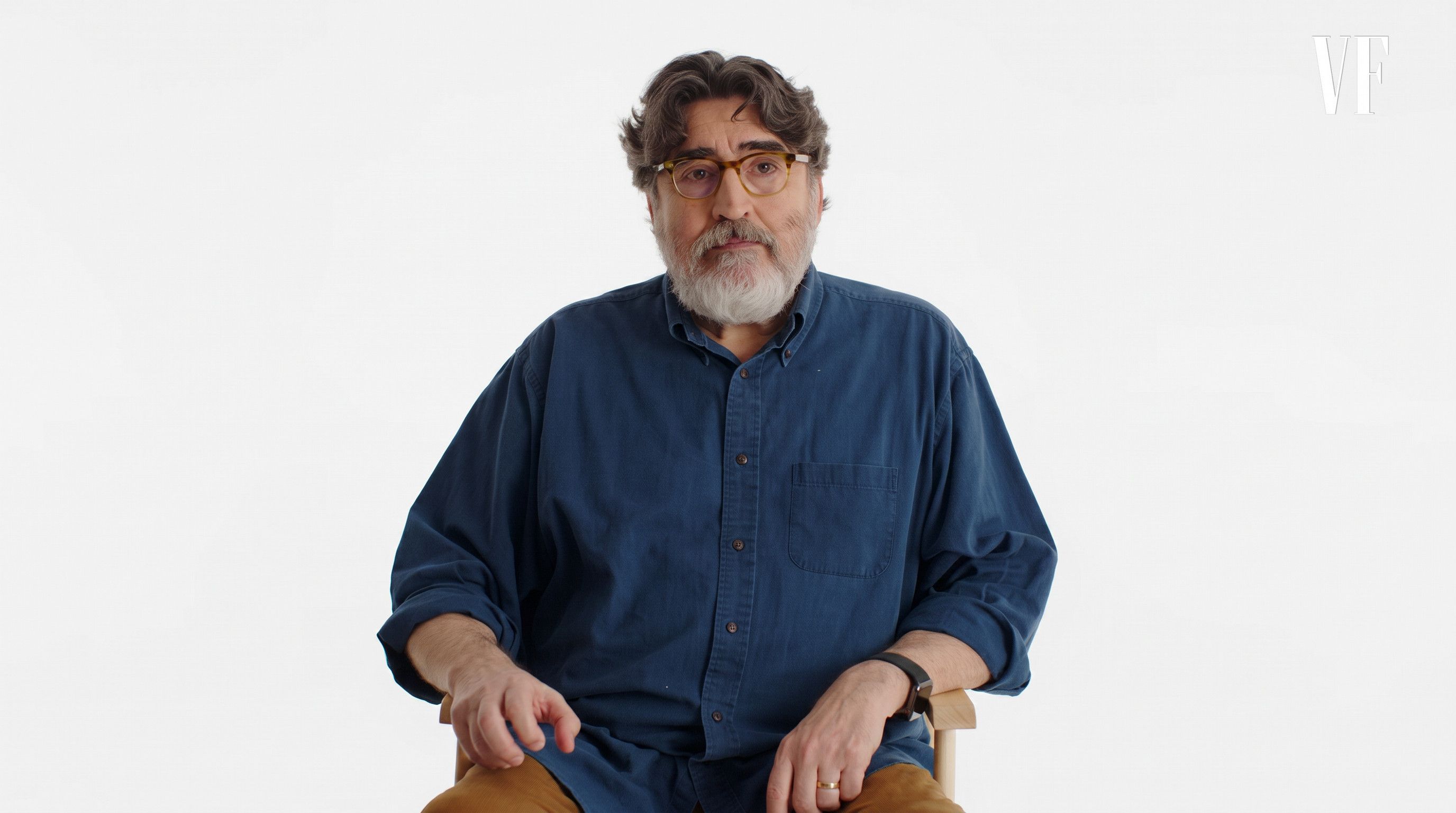 1025: Podcast IA - “He pensado en rendirme, pero nunca lo hice. Es un impulso”, confesó Alfred Molina sobre la resiliencia que marcó su carrera