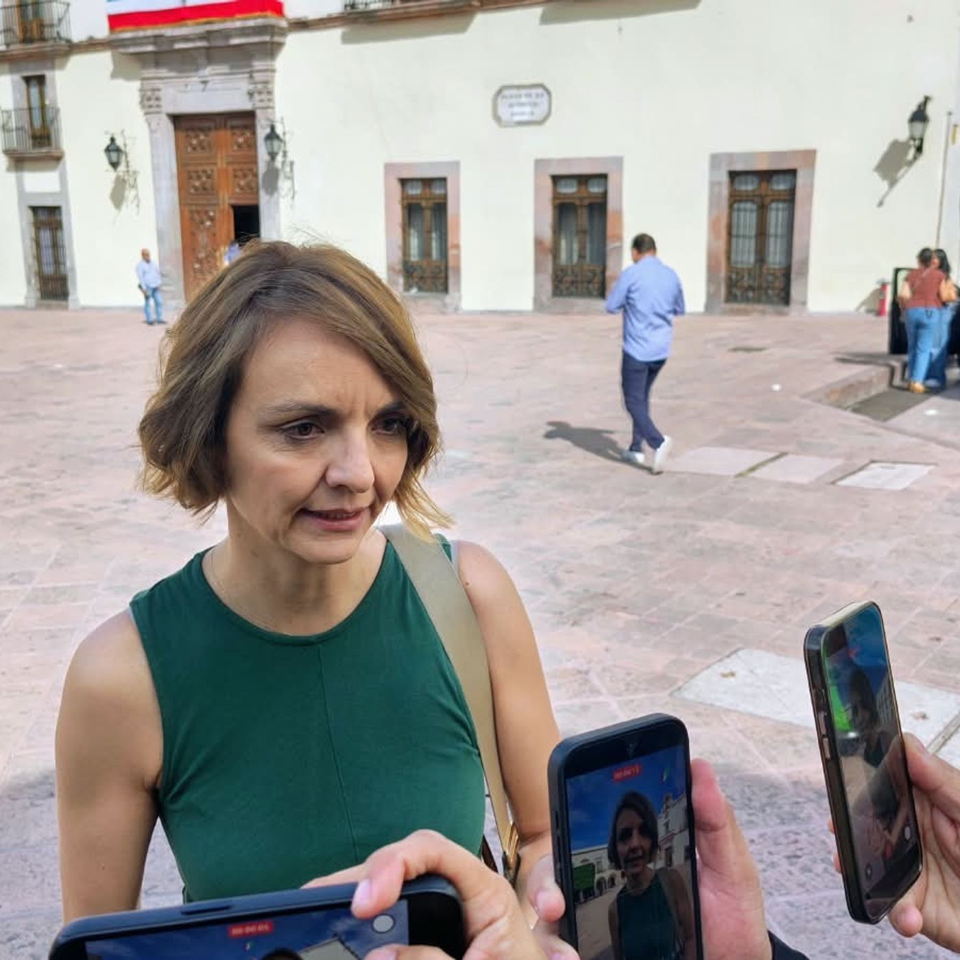 Ana Paola López Birlain no contempla dejar su cargo para buscar una candidatura episode artwork