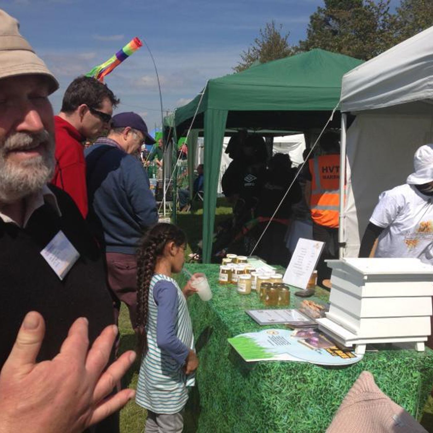 Ray Goodman on bee  hive Collapse in Northamptonshire episode artwork