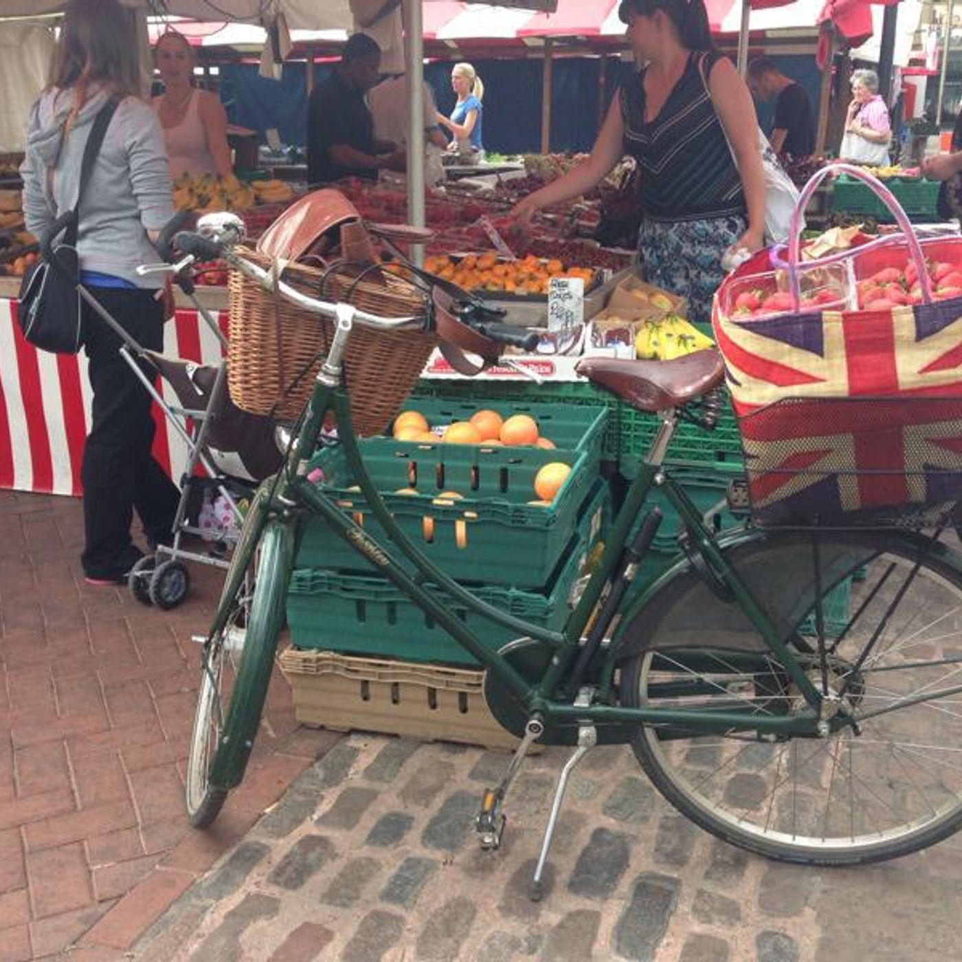 Buying strawberries on the market at the end of the day to make jam episode artwork