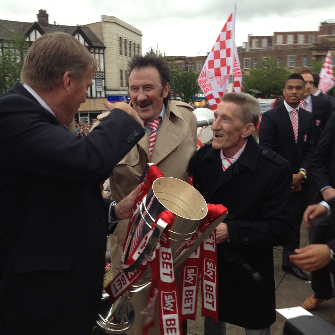 The Chuckle Brothers & #RUFC chairman Tony Stewart at Tuesday's victory parade episode artwork